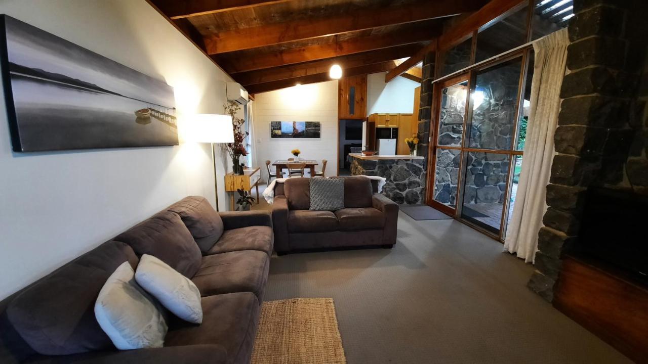 Rockbank Retreat Bed and Breakfast Ryanston Exteriör bild